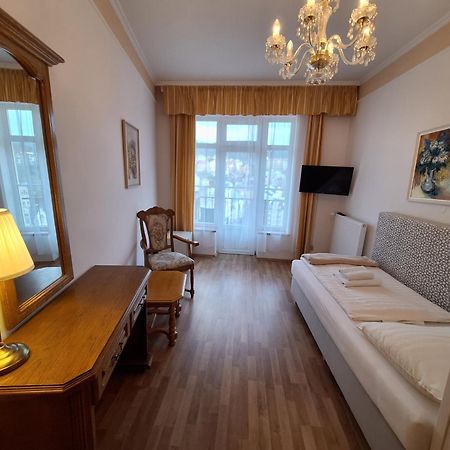 Ld Morava Otel Karlovy Vary Dış mekan fotoğraf
