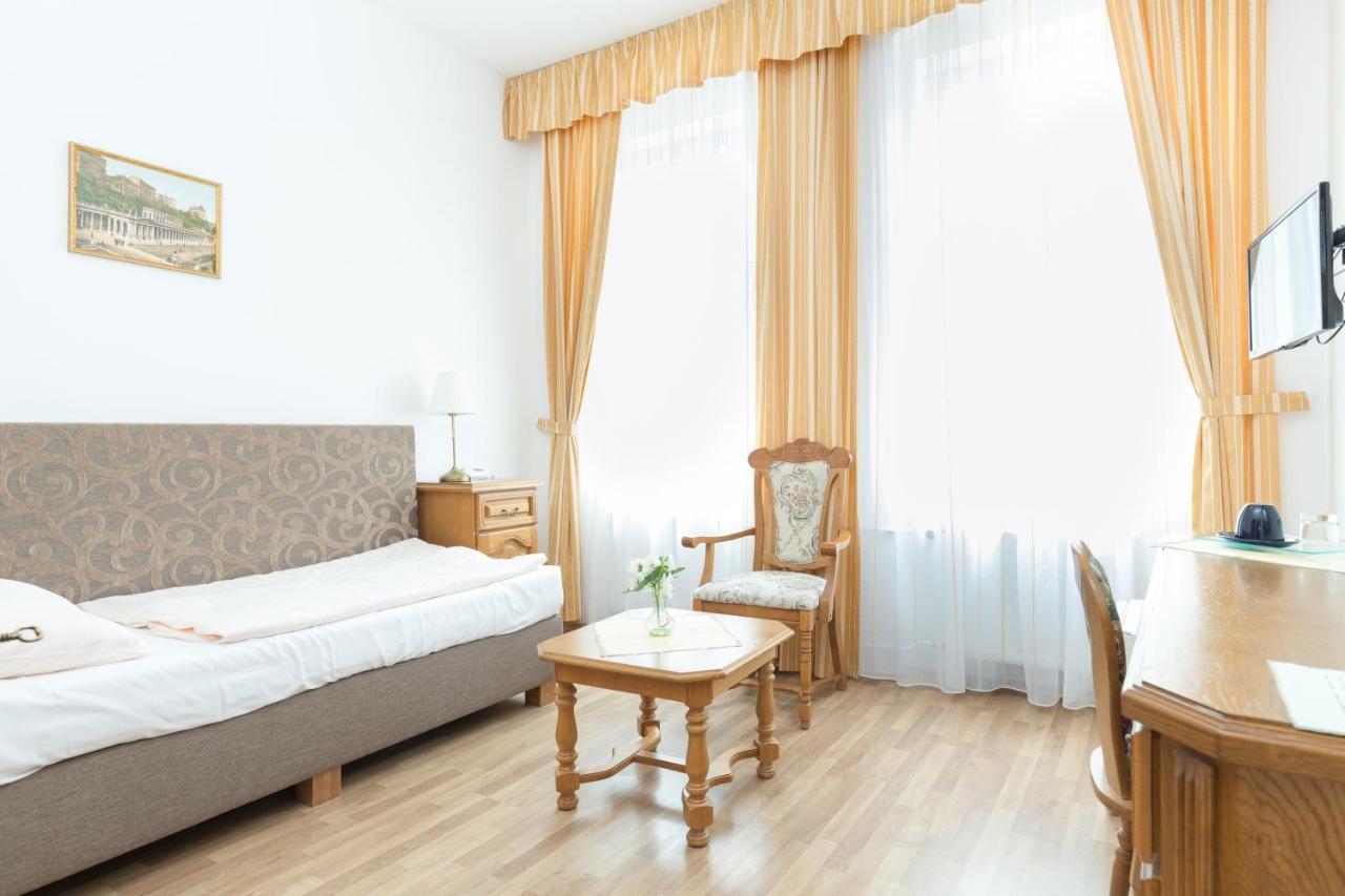 Ld Morava Otel Karlovy Vary Dış mekan fotoğraf