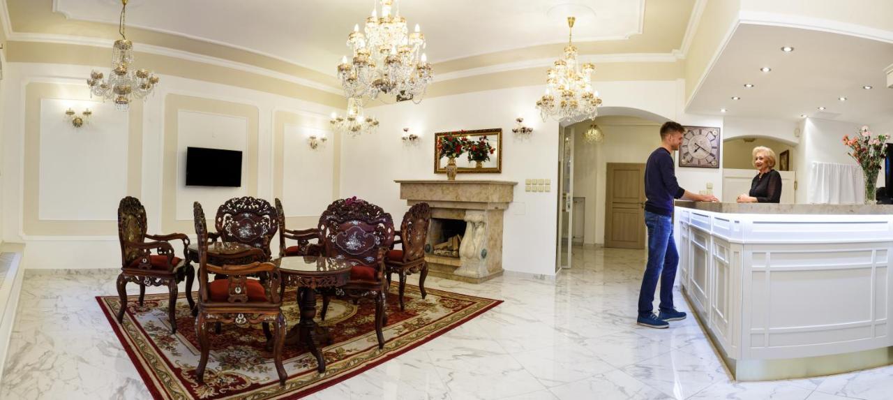 Ld Morava Otel Karlovy Vary Dış mekan fotoğraf