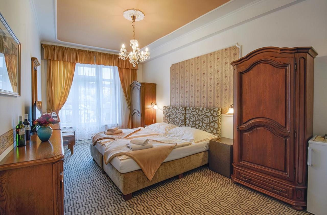 Ld Morava Otel Karlovy Vary Dış mekan fotoğraf