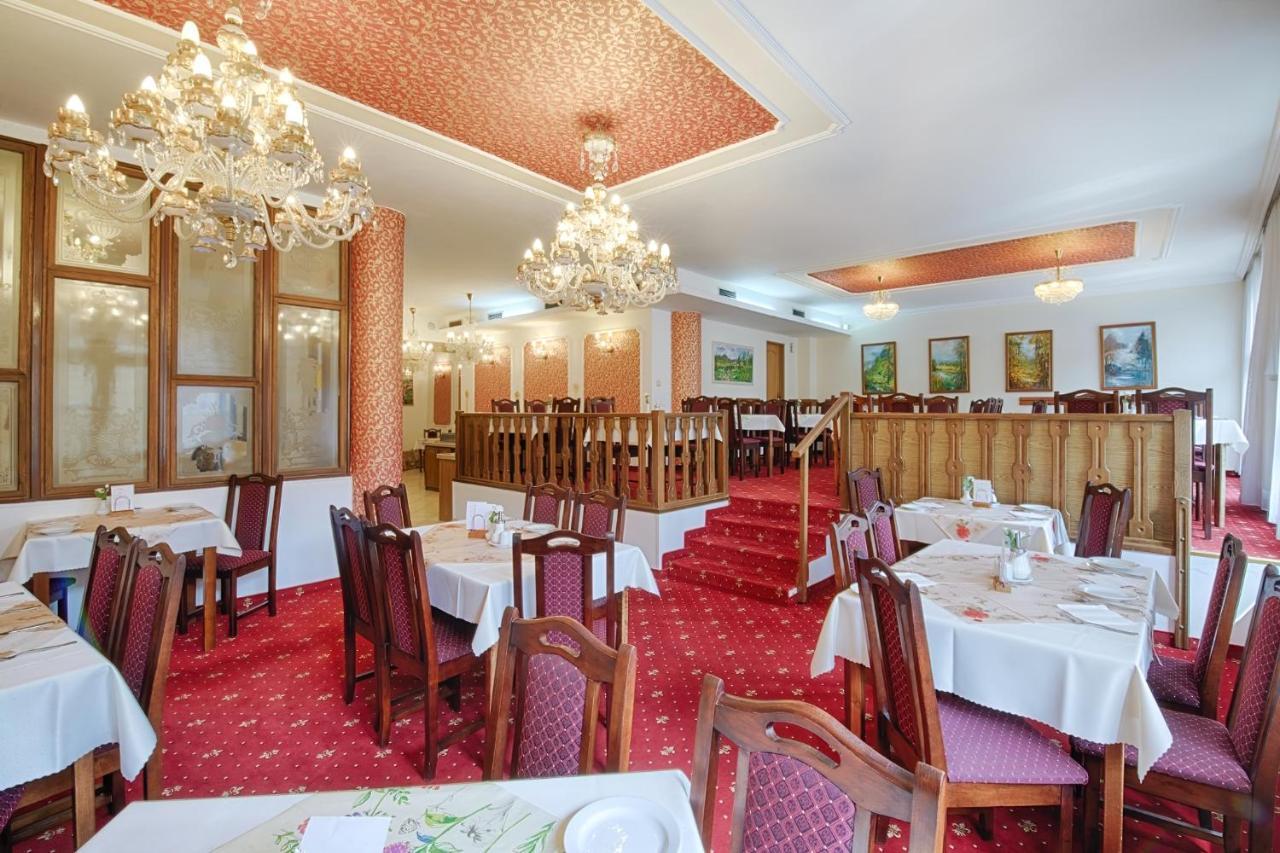 Ld Morava Otel Karlovy Vary Dış mekan fotoğraf